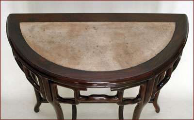 Hongmu Half Round Table, detail