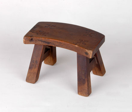 small jumu fan-shaped stool